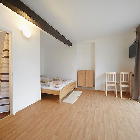 Usedlost Kotlarka Hotel Прага Екстериор снимка