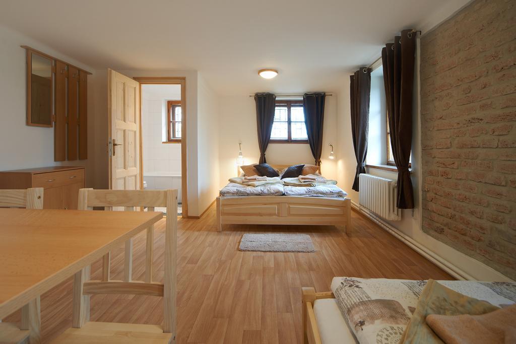 Usedlost Kotlarka Hotel Прага Стая снимка