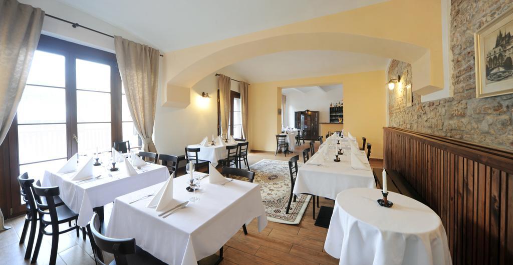 Usedlost Kotlarka Hotel Прага Екстериор снимка